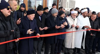 Pir Ali Baba Türbesi hizmete açıldı