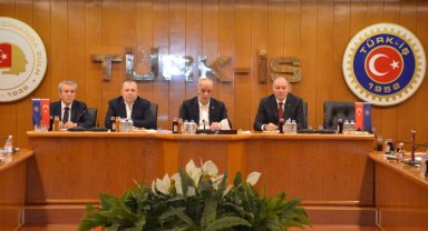 Türk-İş 'asgari' teklifini açıkladı