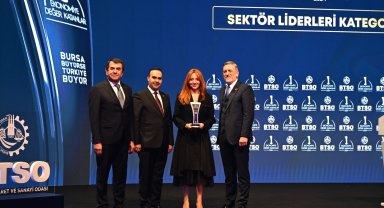 Uludağ Elektrik 2024 yılını sektör lideri ödülüyle kapattı