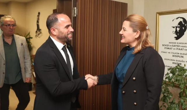 Yeniden Refah Partisi İzmit İlçe Başkanı Şahin'den Başkan Hürriyet'e ziyaret