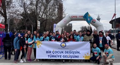 89. Büyük Atatürk Koşusu'nda 63 çocuğa eğitim desteği