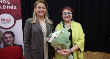 Buket Uzuner Bakırköylülerle buluştu