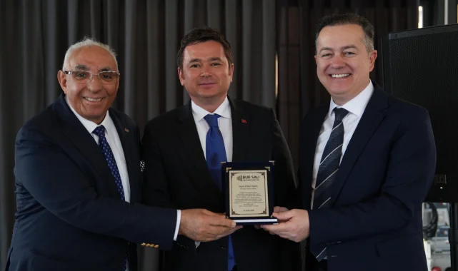 Bursa Osmangazi'de Başkan Aydın iş insanları ile buluştu