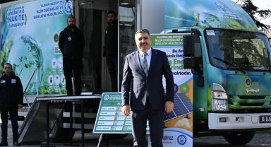 Bursa Yıldırım'da atıklar paraya dönüşüyor