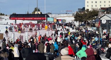Erciyes Kayak Merkezi doldu taştı!