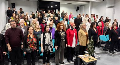 İzmirli kadınlardan Yeşilay'a tam destek