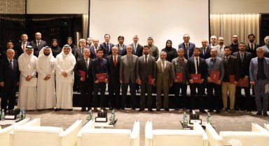 Katar'da Arapça öğretmenleri eğitimlerini tamamladı