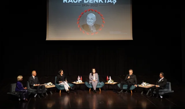 Rauf Denktaş İstanbul Beylikdüzü'nde anıldı