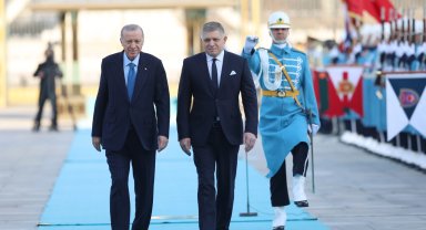 Slovakya Başbakanı Fico Ankara'da... Erdoğan: Önceliğimiz Suriye'nin istikrarı