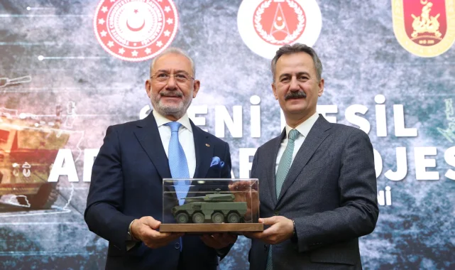 ALTUĞ 8x8 serisi için imzalar atıldı... ALTUĞ 8x8 Ankara'da üretilecek