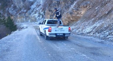 Antalya Büyükşehir ekiplerinden Alanya yollarında çalışma