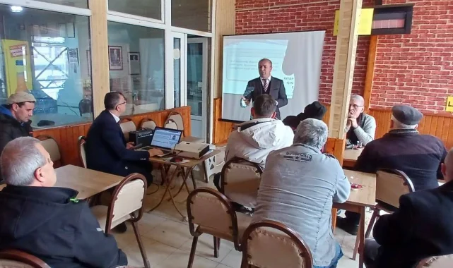 Bilecik Pazaryeri'nde velilere o model kahvehanede anlatıldı