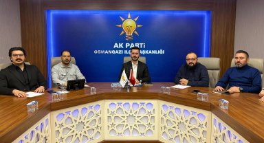 Bursa Osmangazi'de AK Parti mahalle başkanlarıyla buluştu