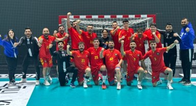DBB Hentbol Takımı 1. Lig'e çıktı