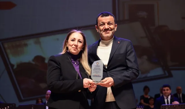 Denizli'de şiirler ve şarkılar aynı sahneyi paylaştı
