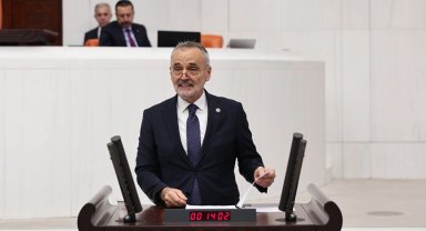 İYİ Partili Milletvekili Akalın'dan hükümete sert tepki