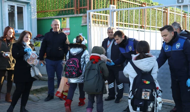 İzmir Güzelbahçe'den İmece örneği