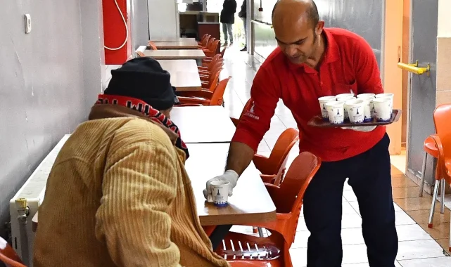 İzmir'de konuk evi'nin kapıları 24 saat açık!