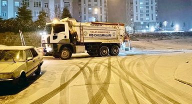 Kayseri Talas'ta kar mesai tam gaz