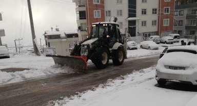 Kocaeli İzmit Belediyesi karla mücadelede seferberlik başlattı