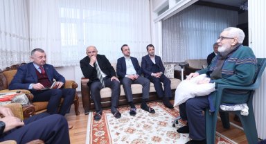 Kocaeli'de Başkan Büyükakın'dan milli güreşçiye vefa ziyareti