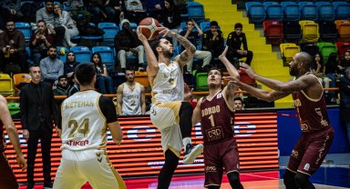 Konya, Bandırma Bordo Basketbol'a şans tanımadı