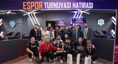 Konya Meram'da ilk 'e-spor'da renkli final