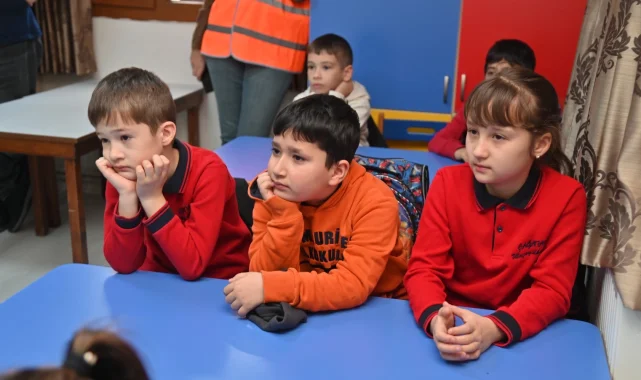 Manisa'da çocuklara deprem bilinci