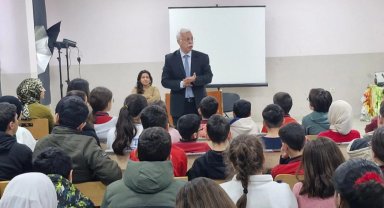 Mardin'de öğrencilere 'Matematik ve Yaşam' söyleşisi
