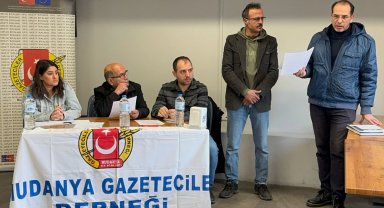 Mudanya Gazeteciler Derneği'nde nöbet değişimi