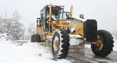 Sakarya'da 30 grup yolu ulaşıma açıldı