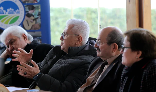 Sakarya'da farklı kuşaklar aynı masada!