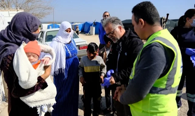 Adana Büyükşehir'den tarım işçilerine sağlık hizmeti