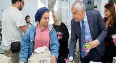 Adana'da kadınlar günü etkinlikleri sürüyor