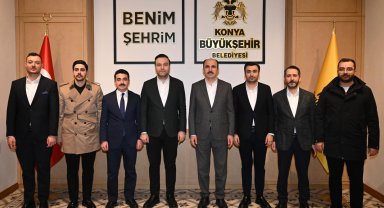 AK Gençlik'ten Konya'da Başkan Altay'a ziyaret