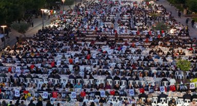 Antalya Demre'de birlik ve beraberliğin sofrası kuruldu!