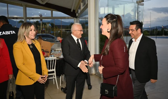 Antalya Kumluca protokolü iftarda buluştu!