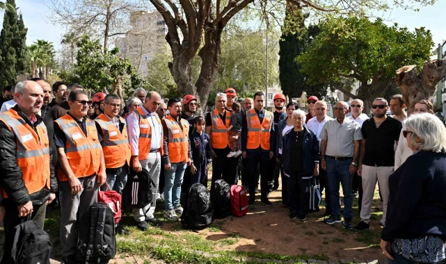 Antalya Muratpaşa'da afet tahliye tatbikatı gerçekleşti