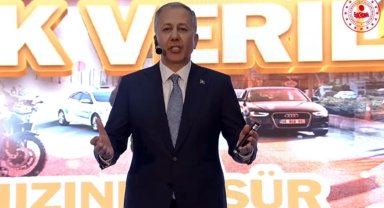 Bakan Yerlikaya 9 günlük tatilin 14 günlük trafik tedbirlerini açıkladı... Yolun sonu bayram olsun
