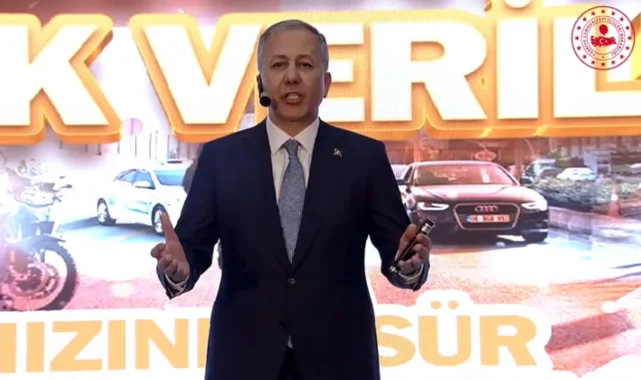 Bakan Yerlikaya 9 günlük tatilin 14 günlük trafik tedbirlerini açıkladı... Yolun sonu bayram olsun
