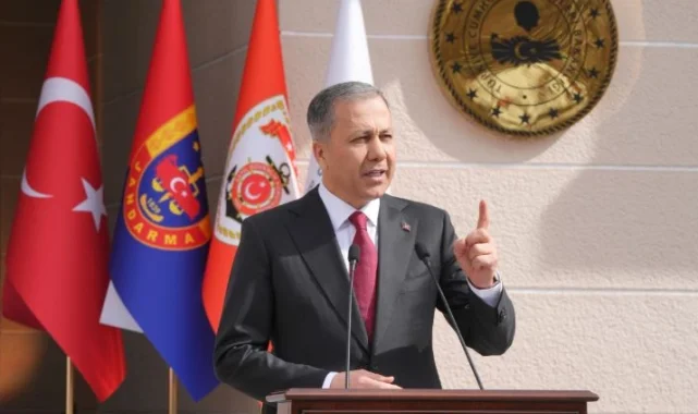 Bakan Yerlikaya: Demokrasi, nefret ve şiddetin kalkanı değildir!