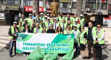 Balıkesir Edremit Belediyesi'nden 'izmarit toplama' kampanyası