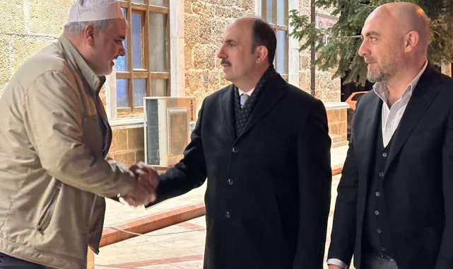Başkan Altay Çumralıların Ramazan bereketine ortak oldu