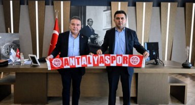 Başkan Böcek'e Antalyaspor'un yeni yönetiminden ziyaret