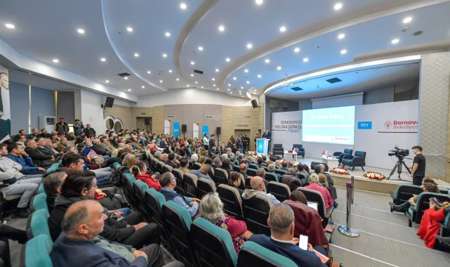 Başkan Tugay: "Türkiye'de demokrasi bunalımı yaşanıyor"