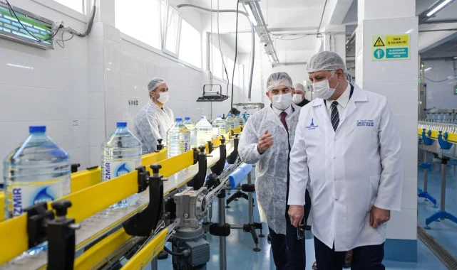 Başkan Tugay'dan İzmir Şaşal Su Fabrikası'na ziyaret!