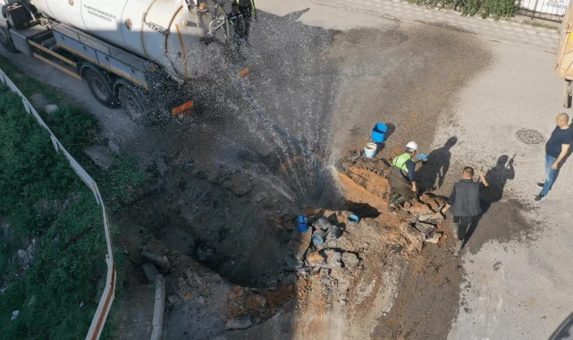 BASKİ'den Ayvalık'ta su kayıplarına son! 10 günde 8 bin 640 kişinin su kaybının önüne geçildi