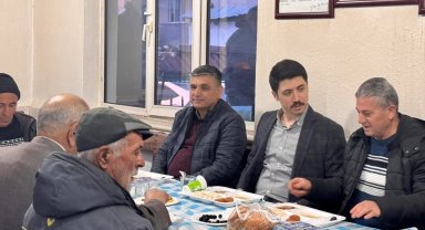 Bilecik Kaymakamı Kahraman Küçükelmalı köyünde iftara katıldı