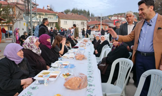 Bilecik Valisi Aygöl, Karaköylülerle buluştu