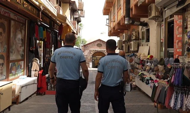 Bursa Büyükşehir Zabıtası bayramda da görev başında